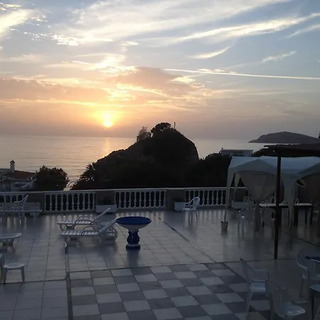 Alkyonis Lägenhet *