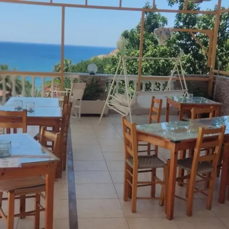 Апартаменты Alkyonis *