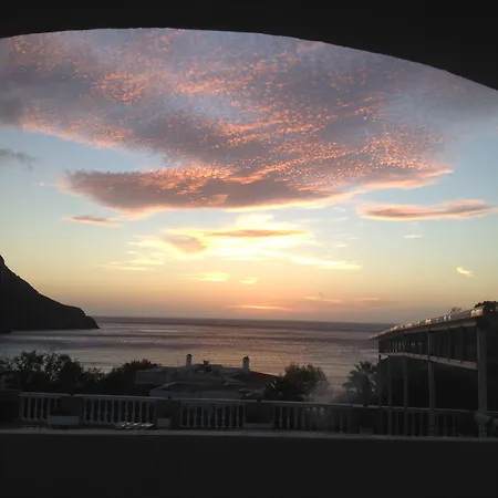 Апартаменты Alkyonis *